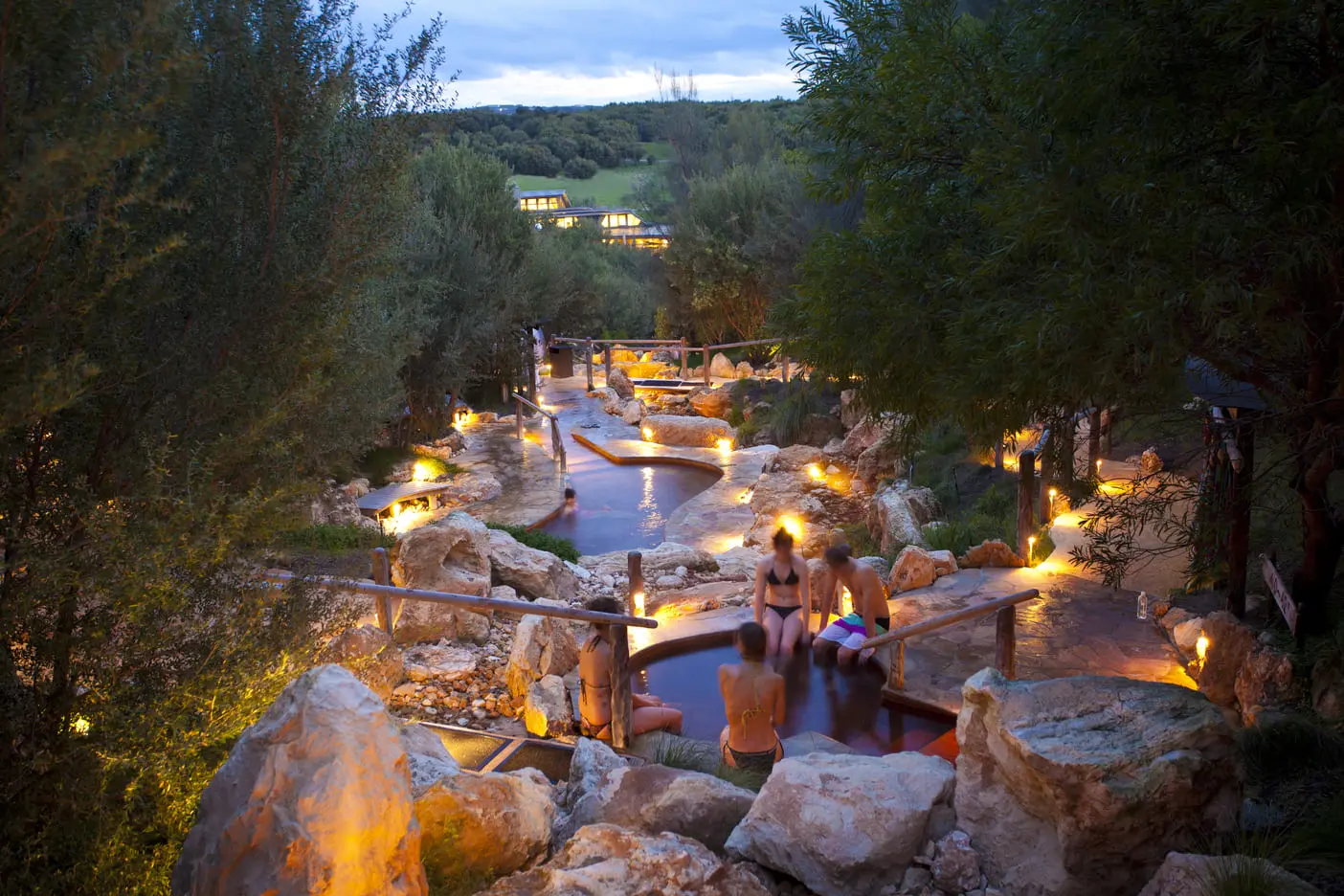 peninsula hot springs tour