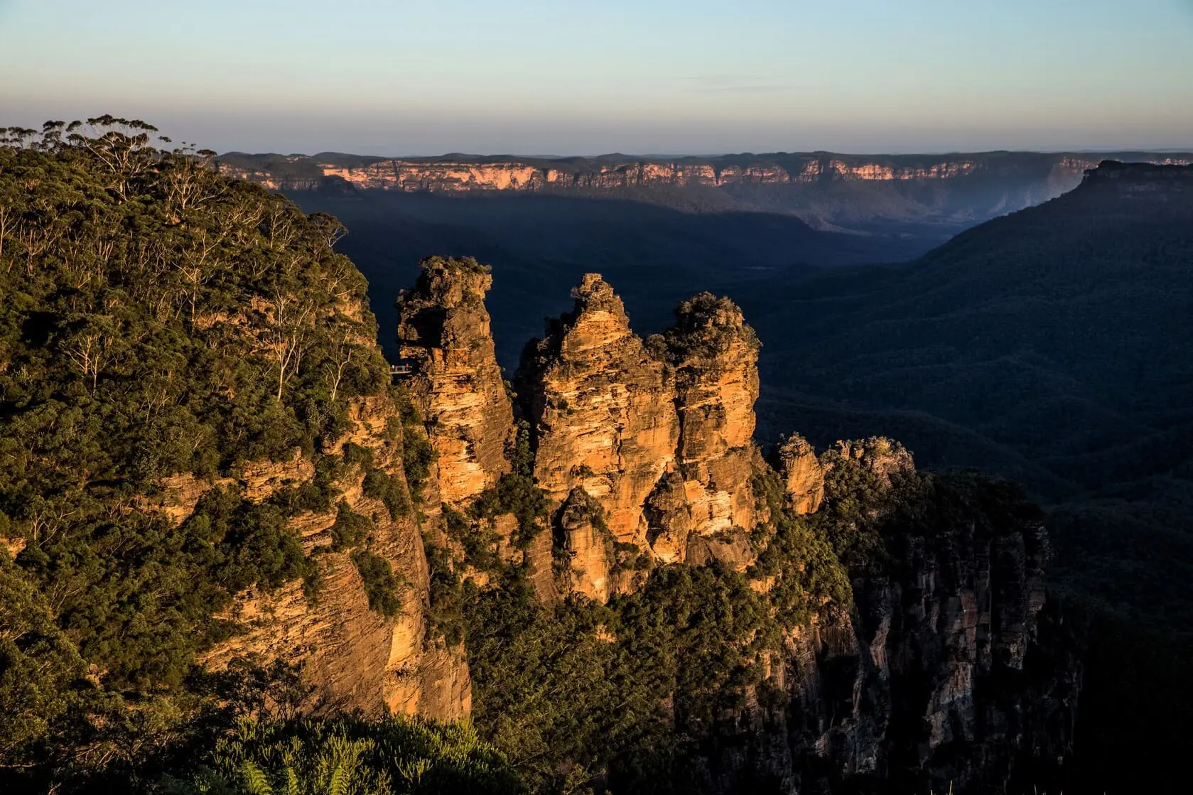 the three sisters sunset