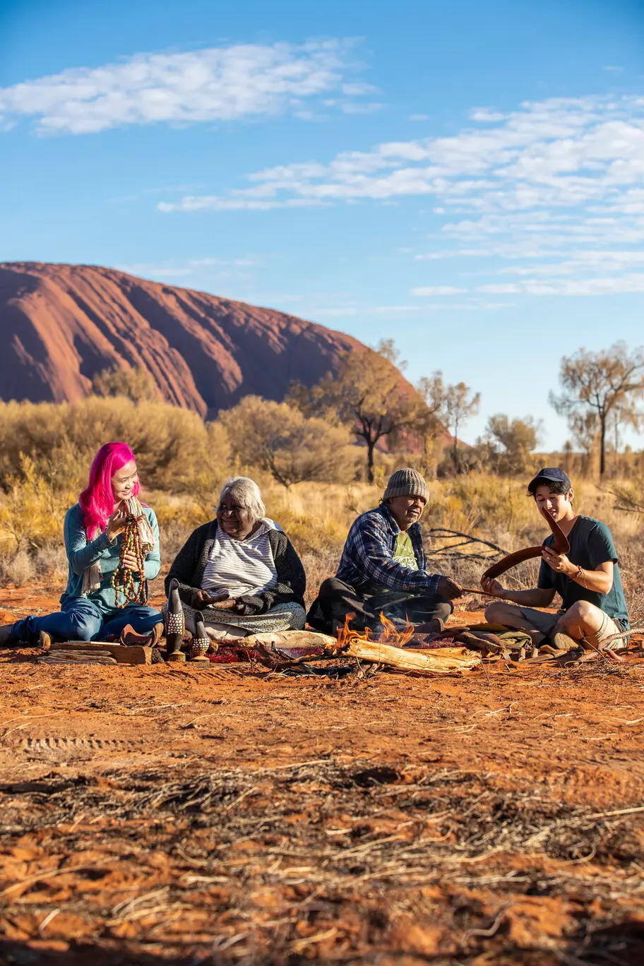 travel to ayers rock