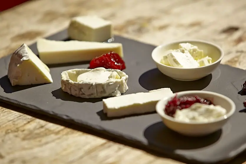 winery tours mornington peninsula vic